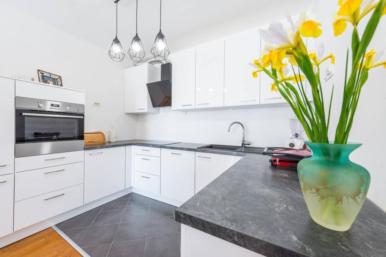 2 Bdrm Amore Dubrovnik Luaran gambar